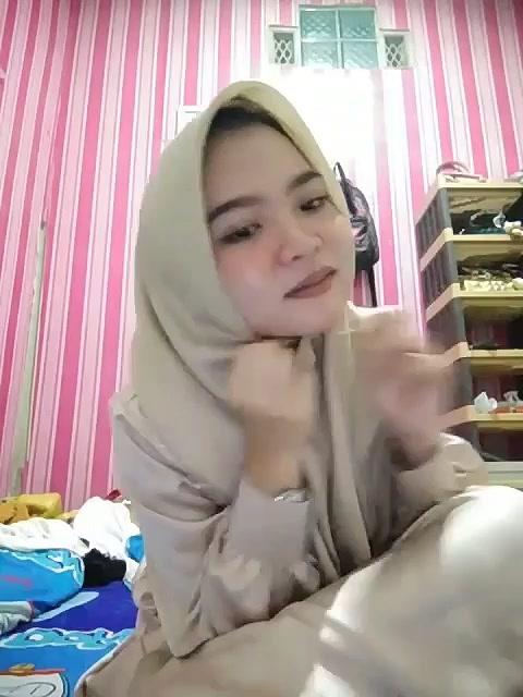 Cewek Jilbab Cantik Pap Bugil Buat Pacarnya