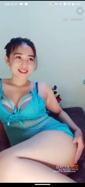 Imel Show Sexy Pake Baju Biru Digrepe