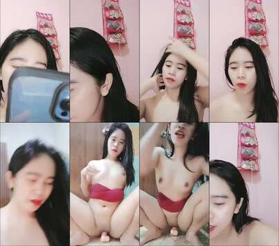 Sinta Omek Ngangkang Pake Dildo